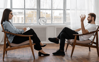 Indépendants francophones en détresse : 4 séances de soins psychologiques gratuites