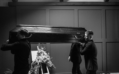 Pompes funèbres et batellerie : champ d’application des flexi-jobs